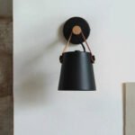 Vägglampa i trä - Bild 8