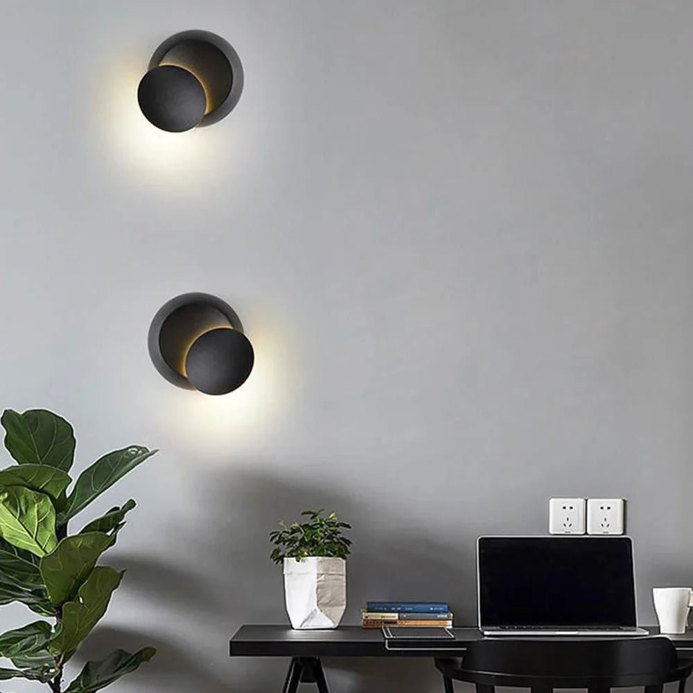 S98d9790fbb994572b93c131b8d2ebf09Q Vägglampa mässing - Bild 1