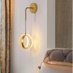 Vägglampa mässing kvist