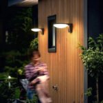 Vägglampa hörnet utomhus - Bild 3